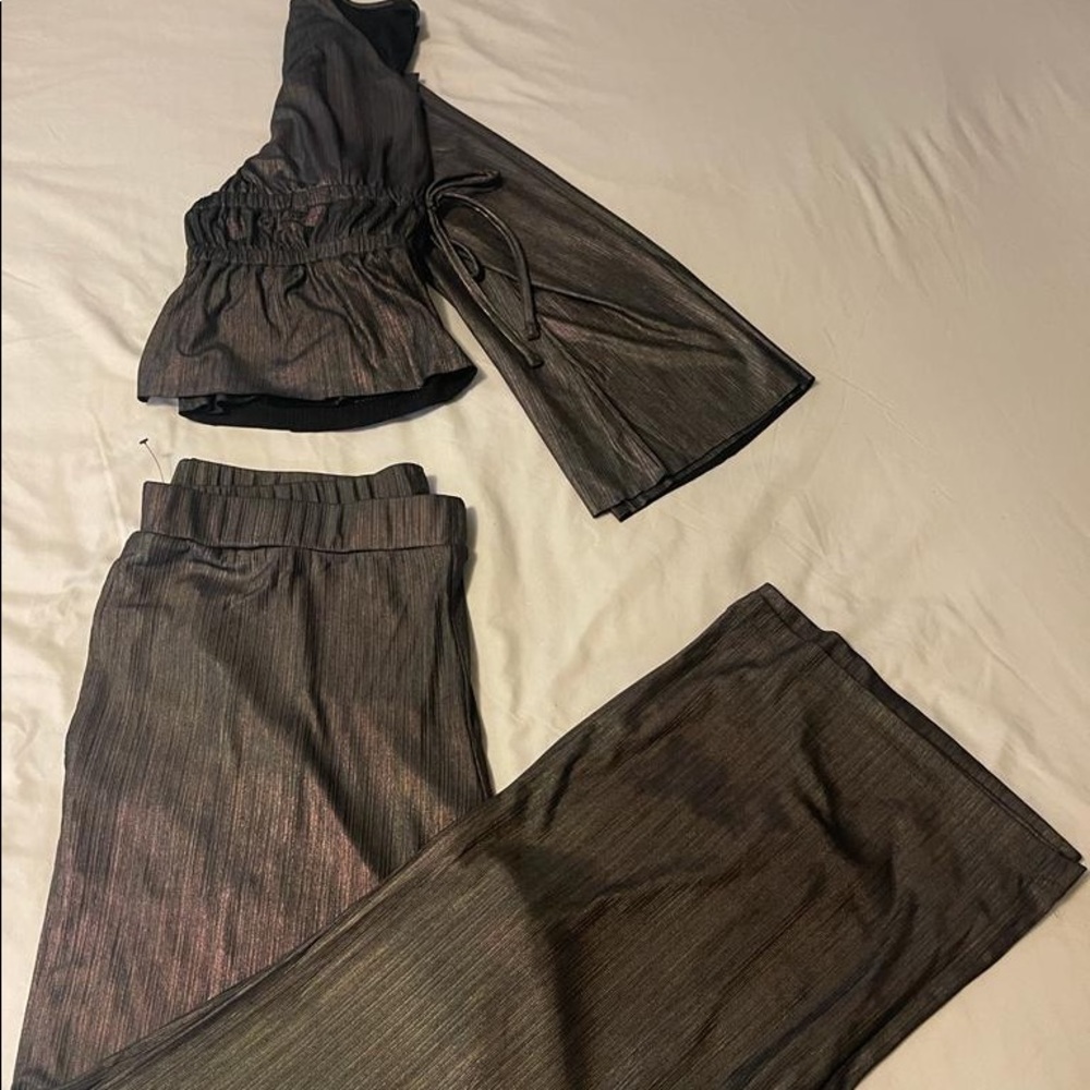 Andrew Marc New York pantsuit size M